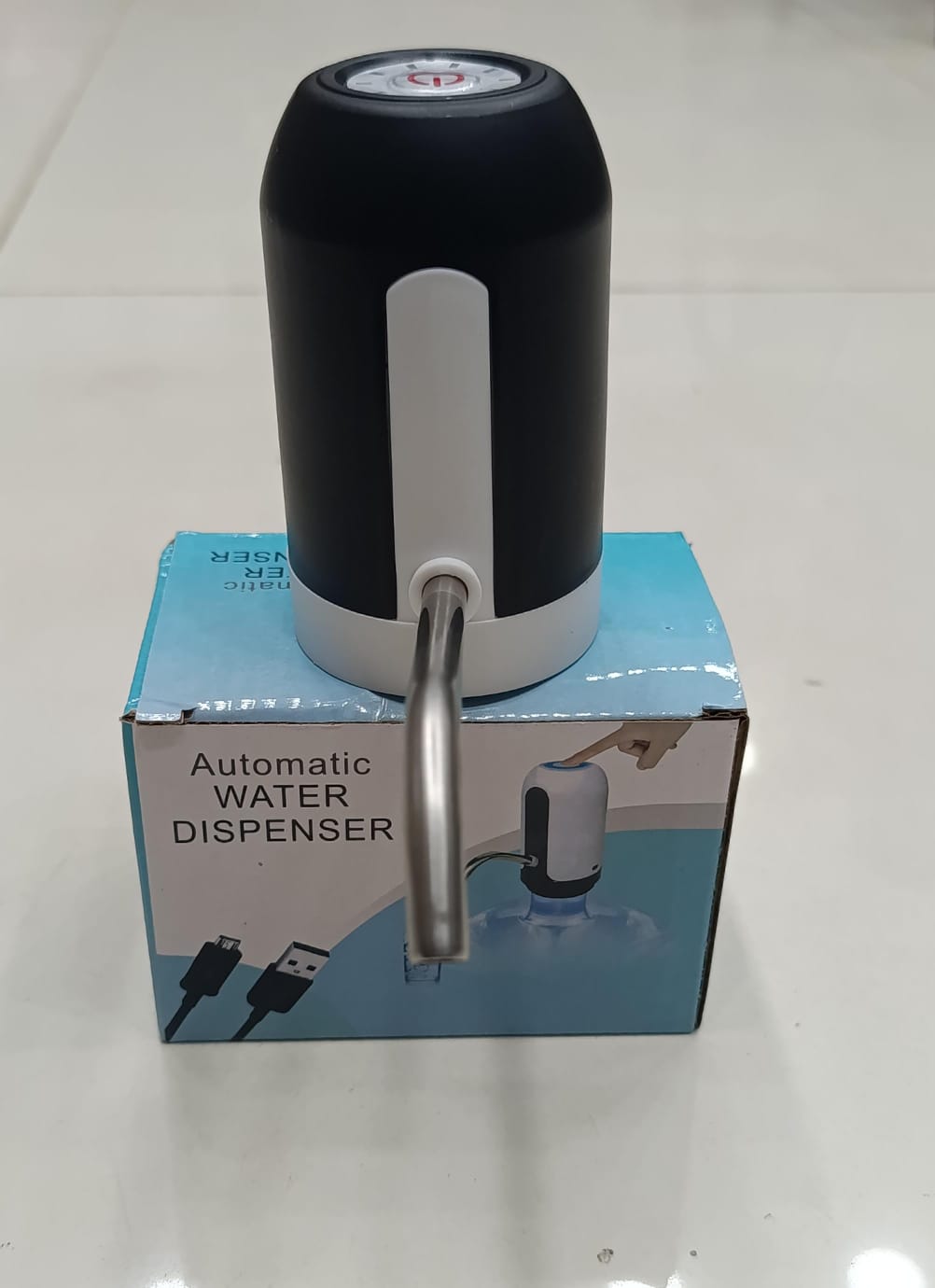 USB Rechargeable Water Bottle Pump β Automatic One-Touch Water Dispenser